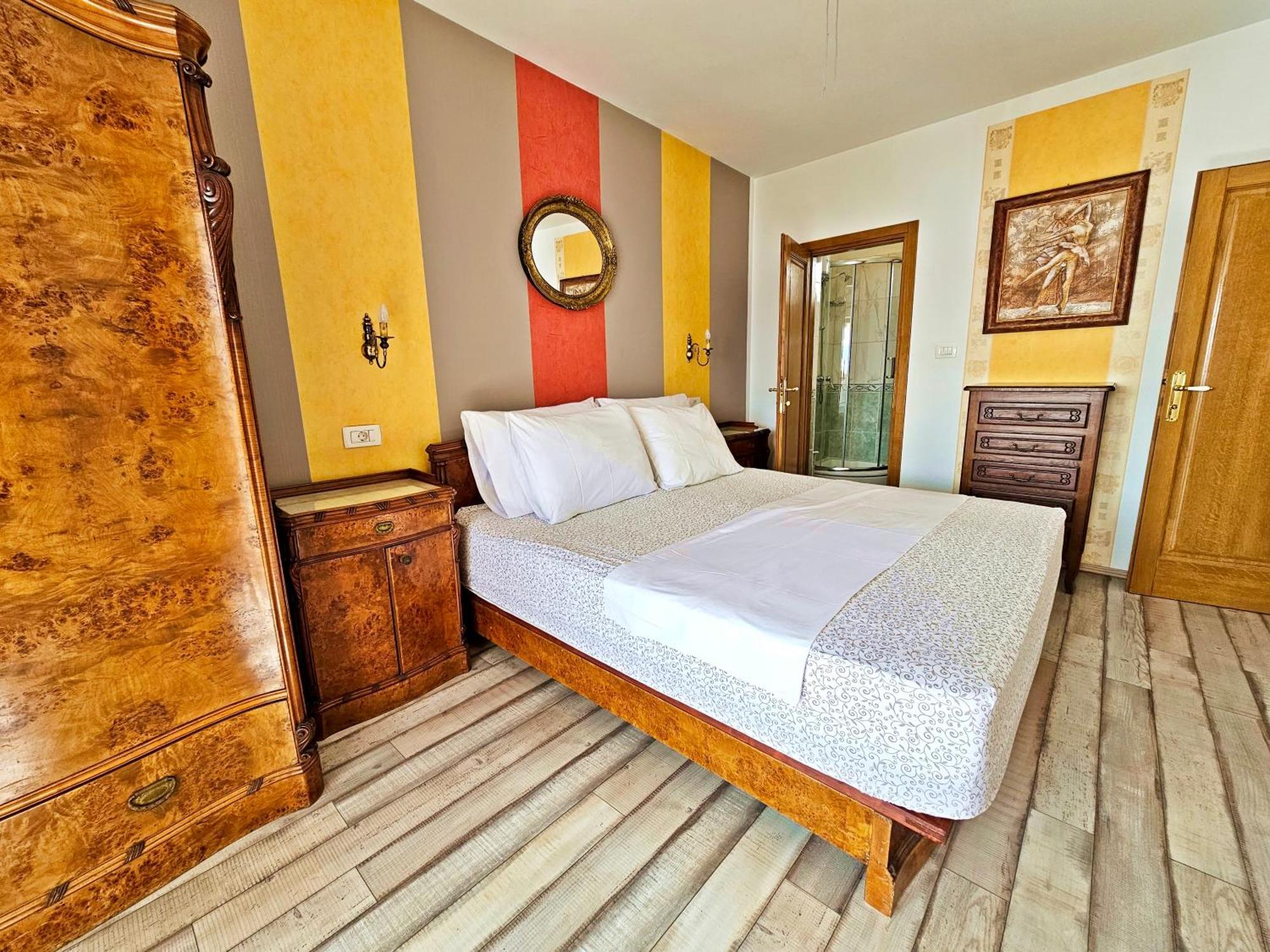 Apartments Tempera By The Beach スプリト 部屋 写真