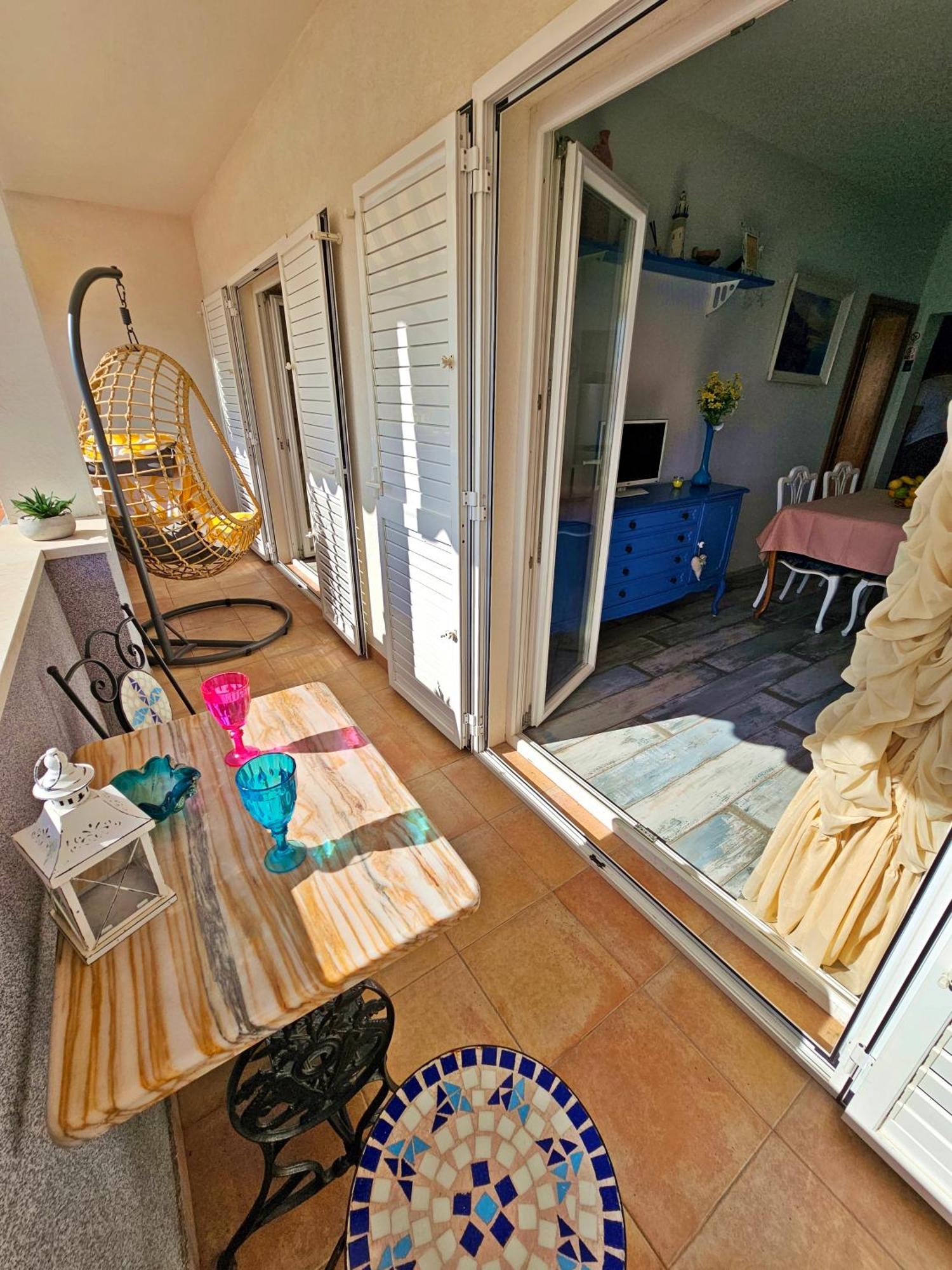 Apartments Tempera By The Beach スプリト 部屋 写真